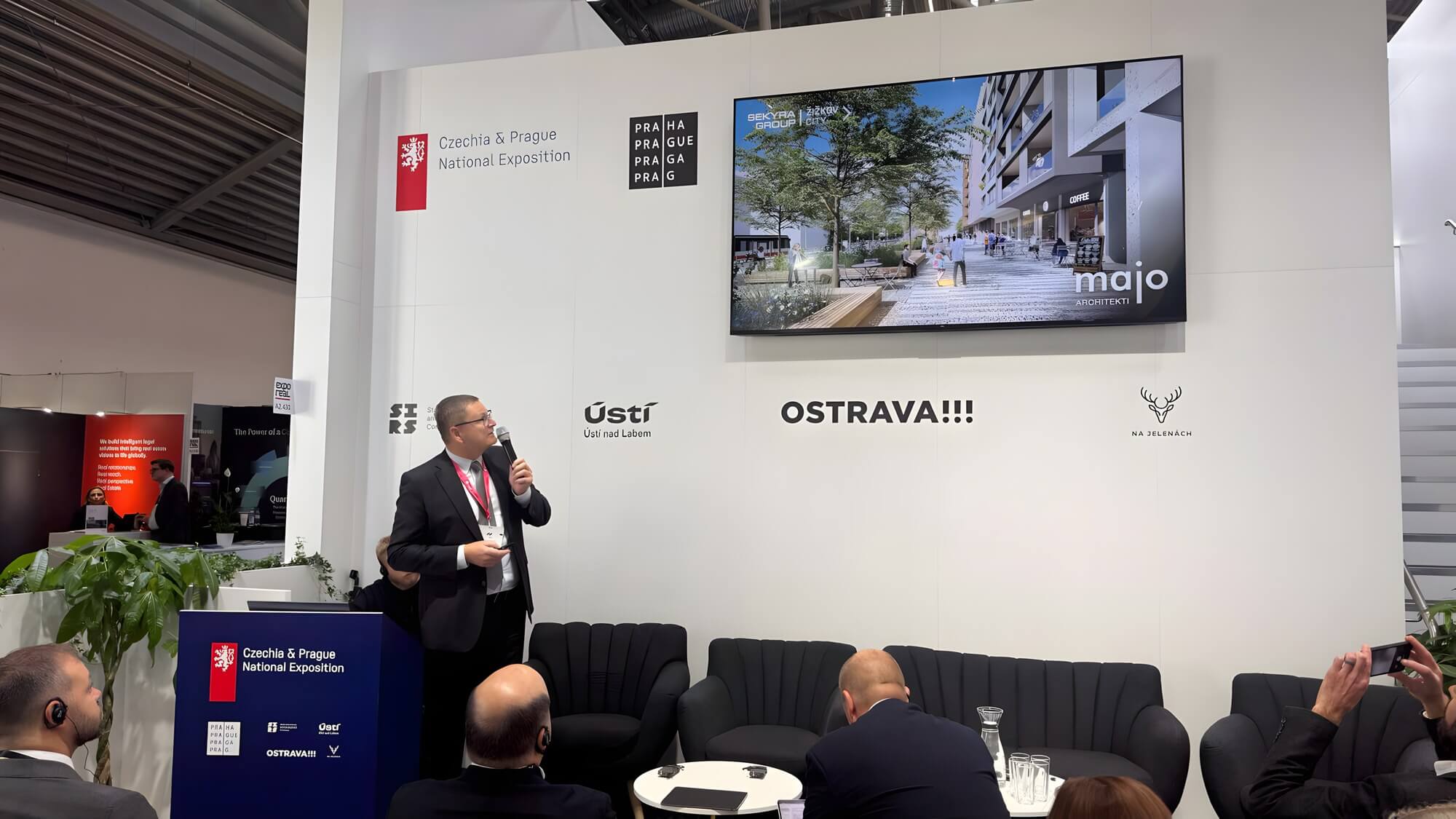 Leoš Anderle při prezentaci veřejného prostoru Žižkov City na veletrhu EXPO REAL